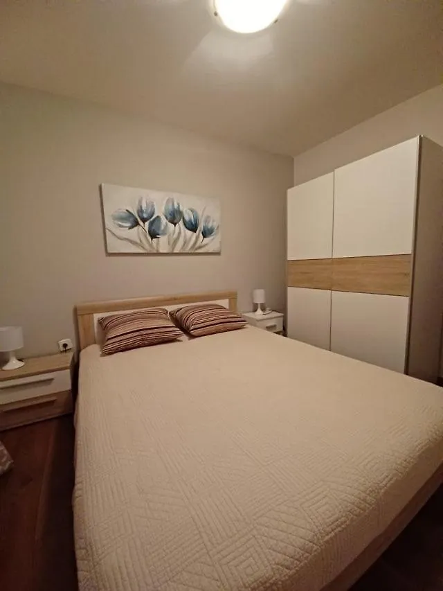 Apartmani Rina Kadumi